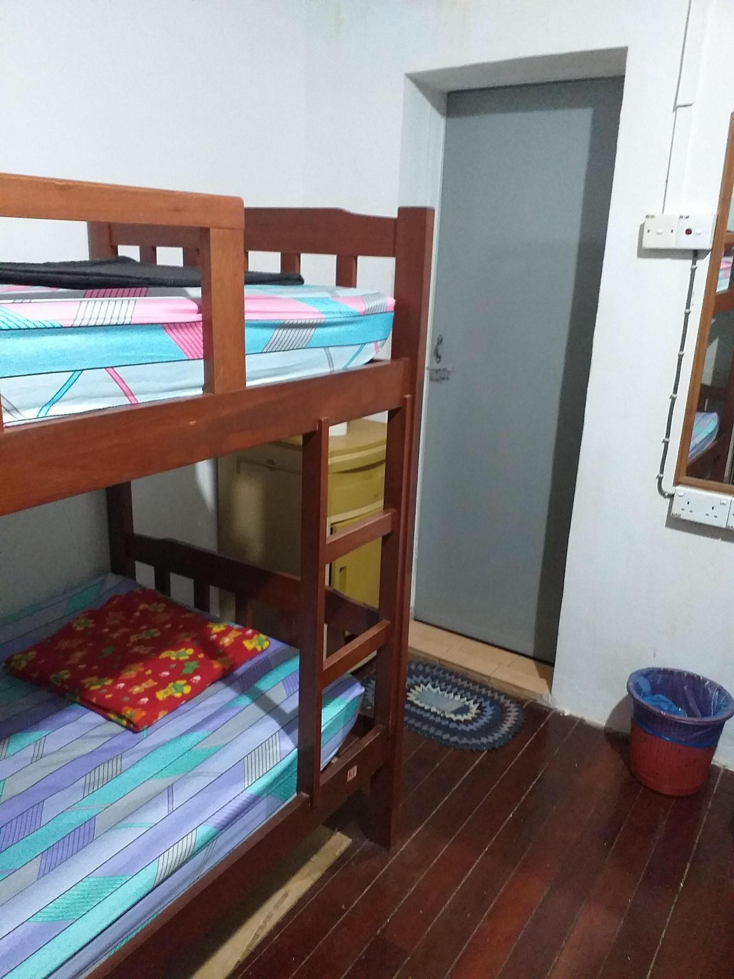 Discovery Youth Hostel Malacca Ngoại thất bức ảnh