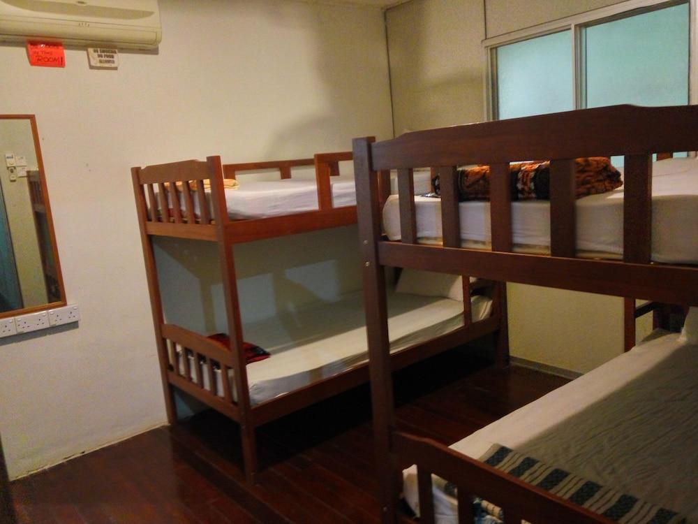 Discovery Youth Hostel Malacca Ngoại thất bức ảnh